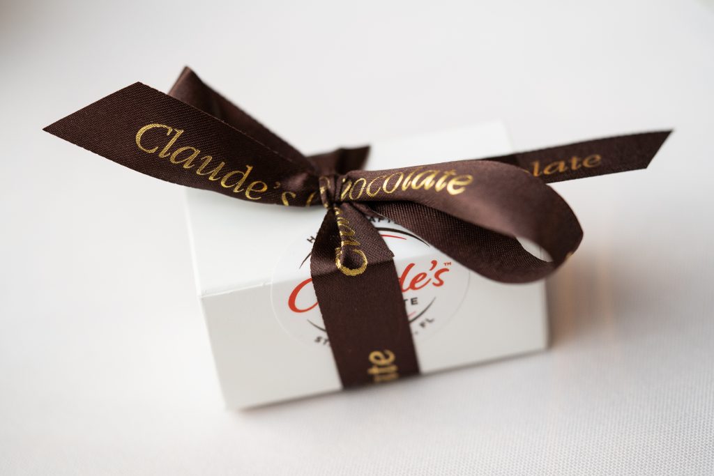 boxed chocolate wedding favors