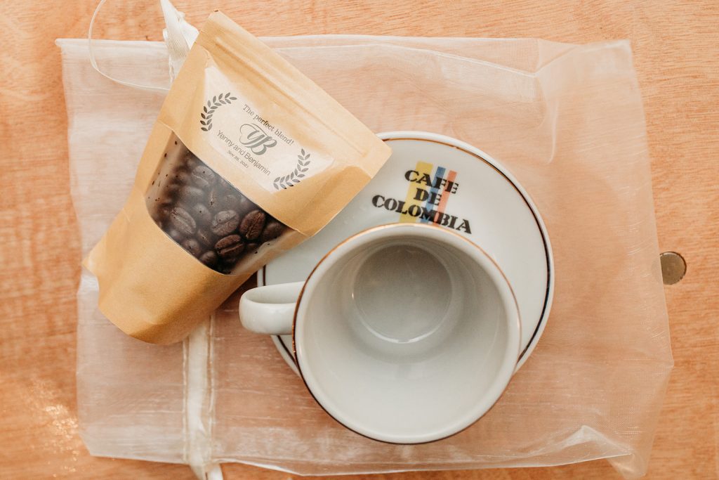coffee beans and coffee cups as wedding favors