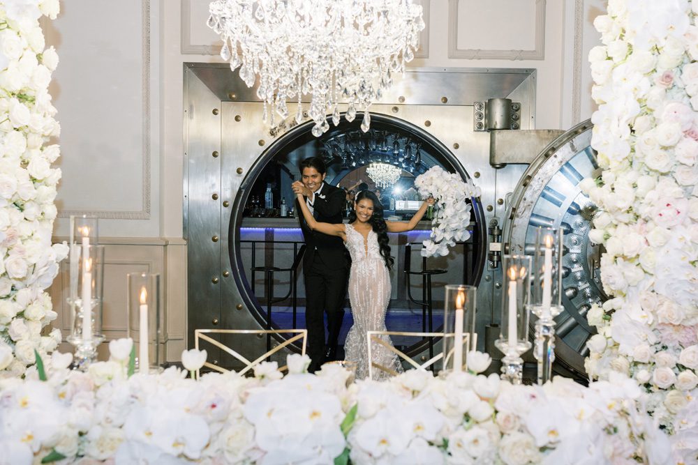 Jenni and David's Luxury White Wedding at The Treasury on the Plaza