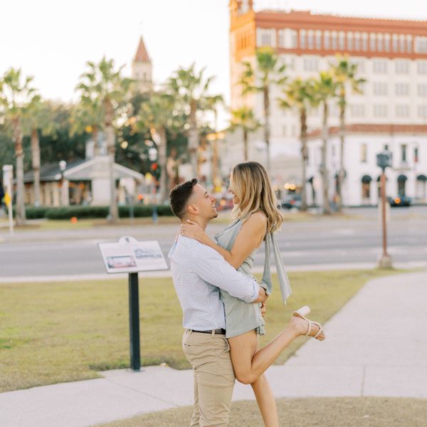 Tips For Amazing Engagement Photos From North Florida’s Best Photographers Featured Image