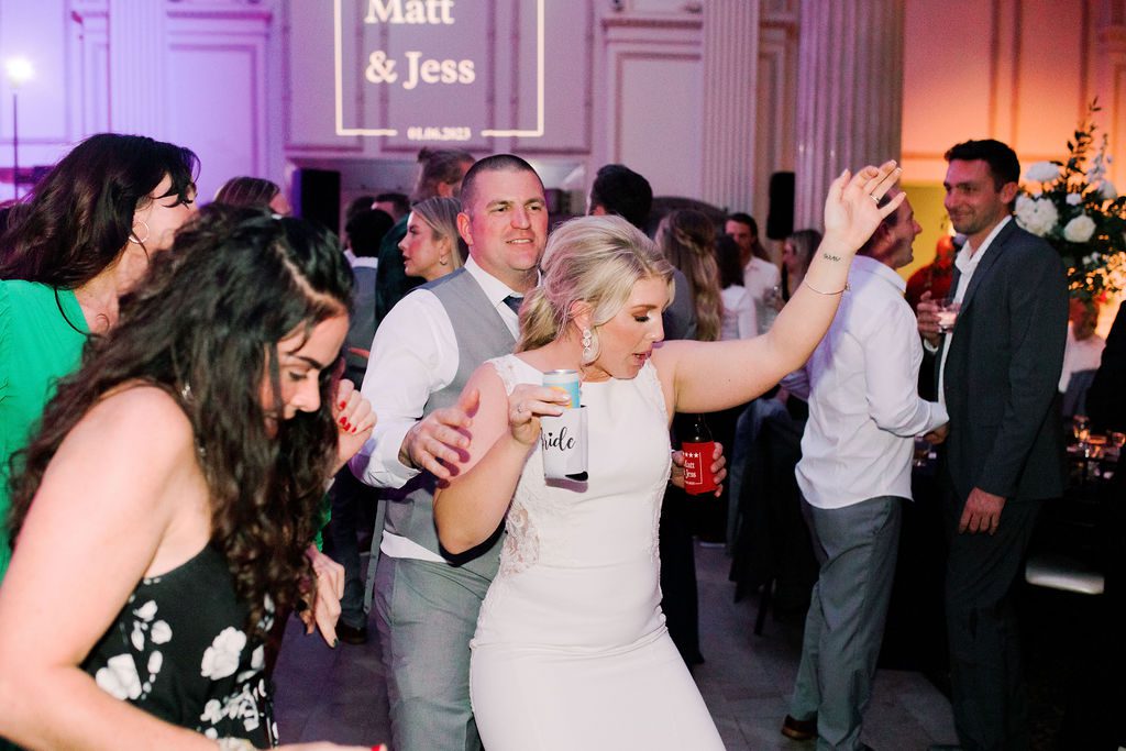 Matt and Jess on the dance floor