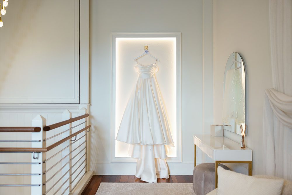 wedding dress
