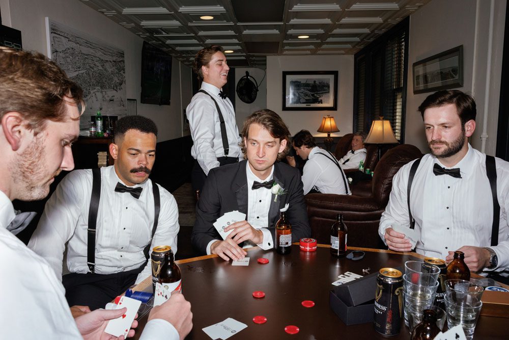Groomsman getting ready