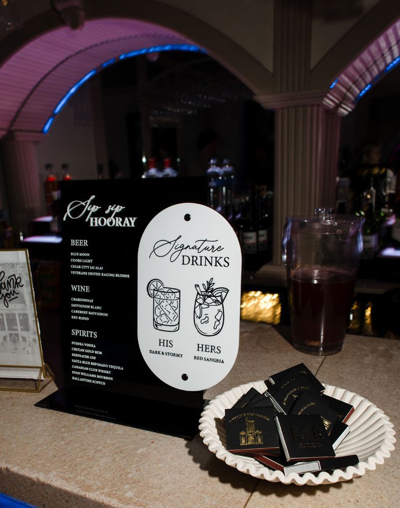 Bar sign