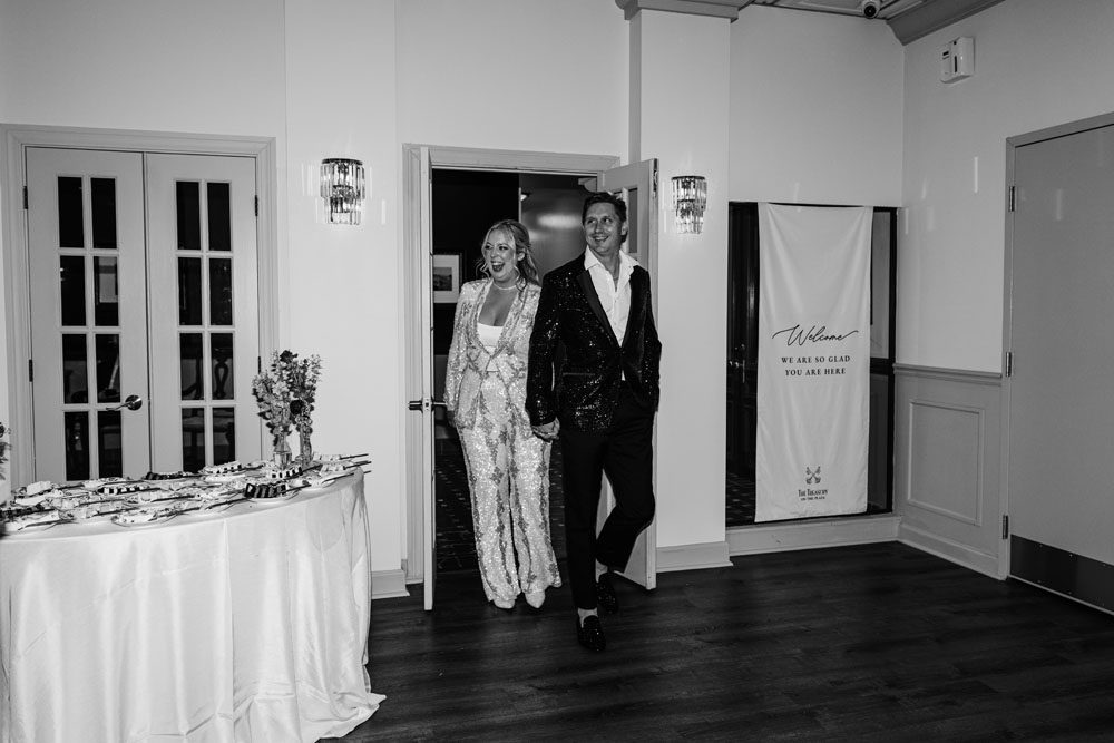 Private first look for Venetian Hour and outfit change